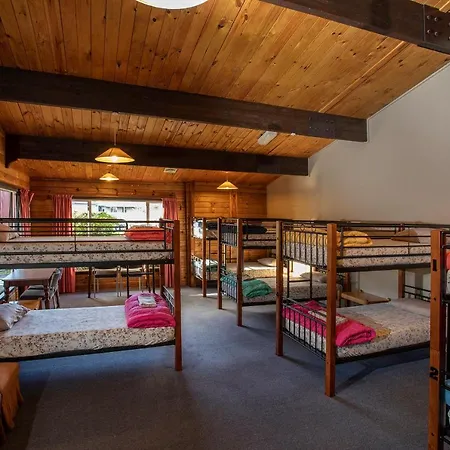Te Anau Top 10 Holiday Park And Motels Exterior photo