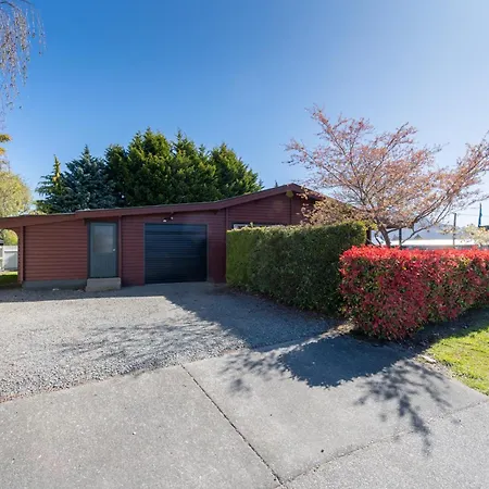 Te Anau Top 10 Holiday Park And Motels Exterior photo