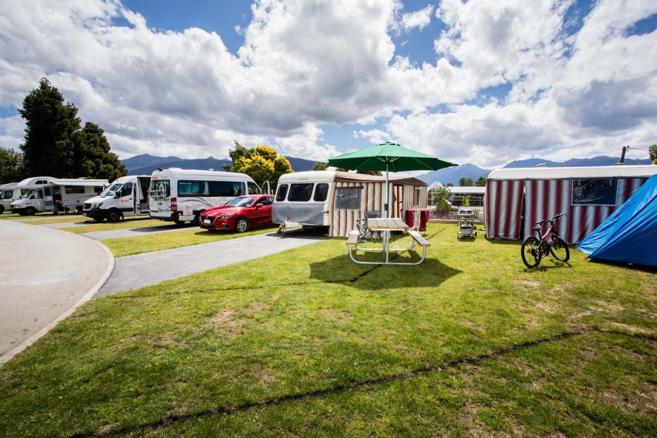 10 And Holiday park 4*